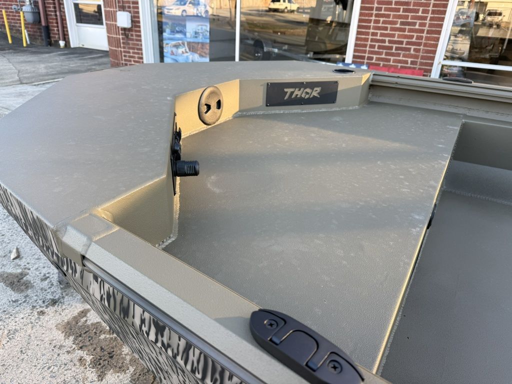 2026 THOR Boats 1900 Lake Hammer Center Console Boat