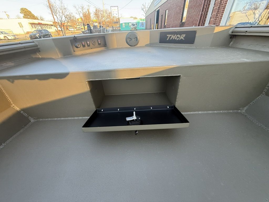 2026 THOR Boats 1900 Lake Hammer Center Console Boat