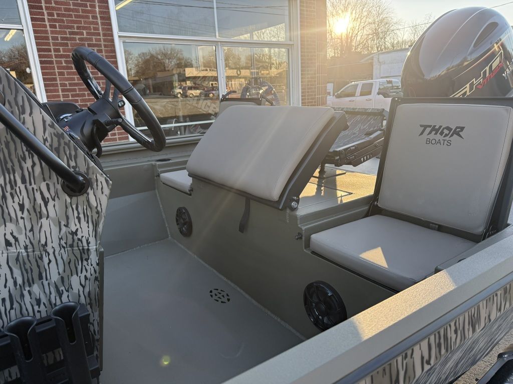 2026 THOR Boats 1900 Lake Hammer Center Console Boat