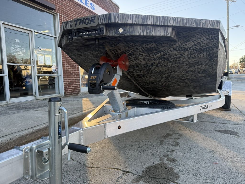 2026 THOR Boats 1900 Lake Hammer Center Console Boat