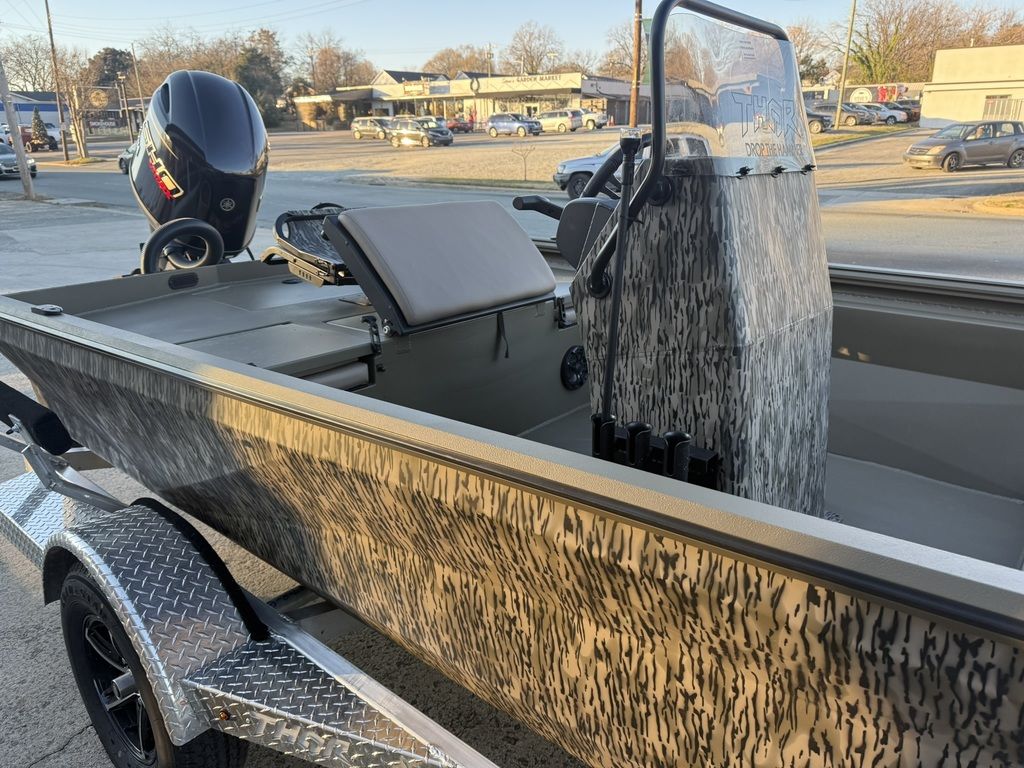 2026 THOR Boats 1900 Lake Hammer Center Console Boat