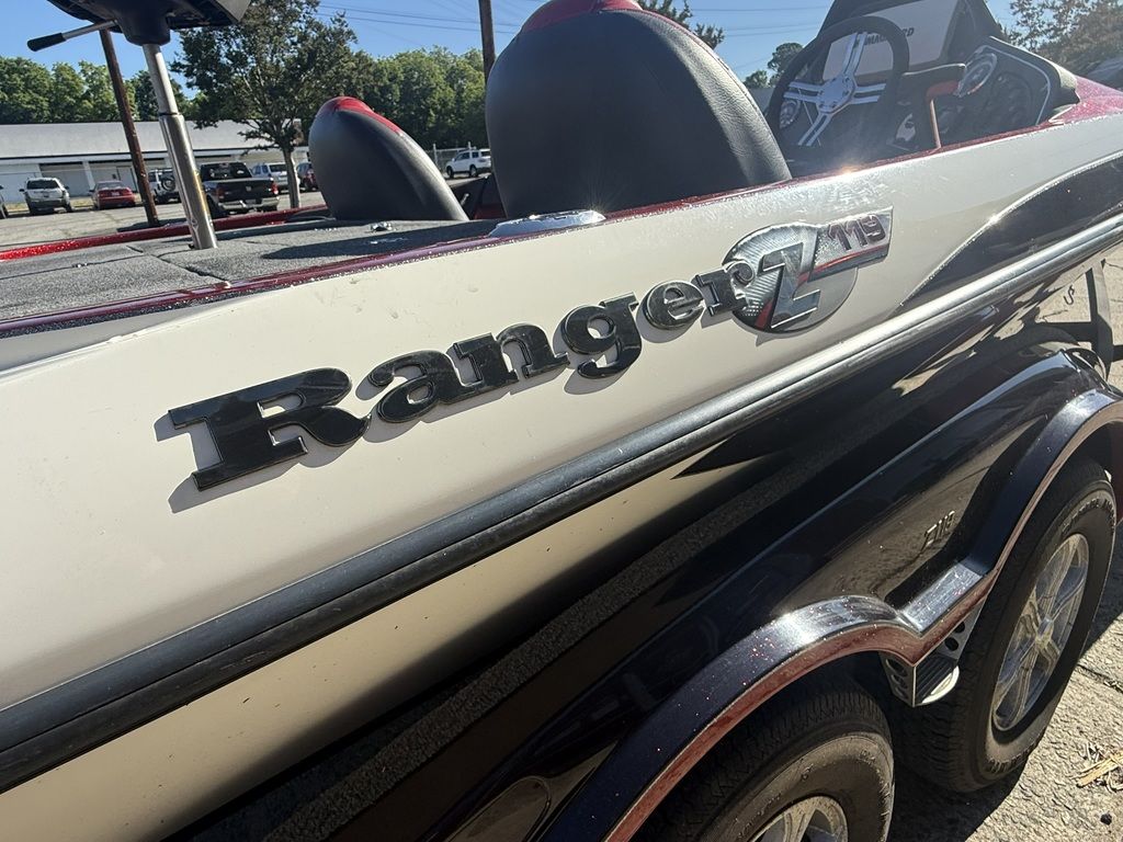 2011 Ranger Z119 Boat