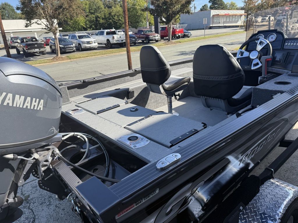 2025 G3 Angler V 164 C Boat