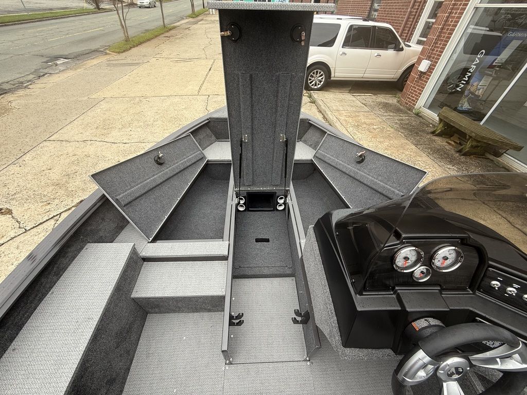 2025 G3 Angler V 164 C Boat