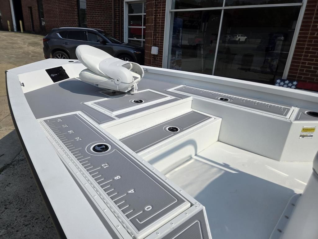 2025 G3 Bay 21 GX Boat