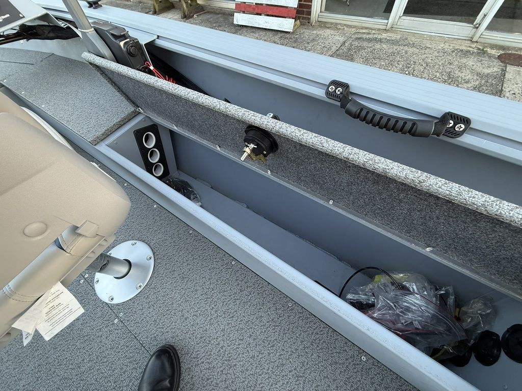 2025 G3 OF V167 T Boat