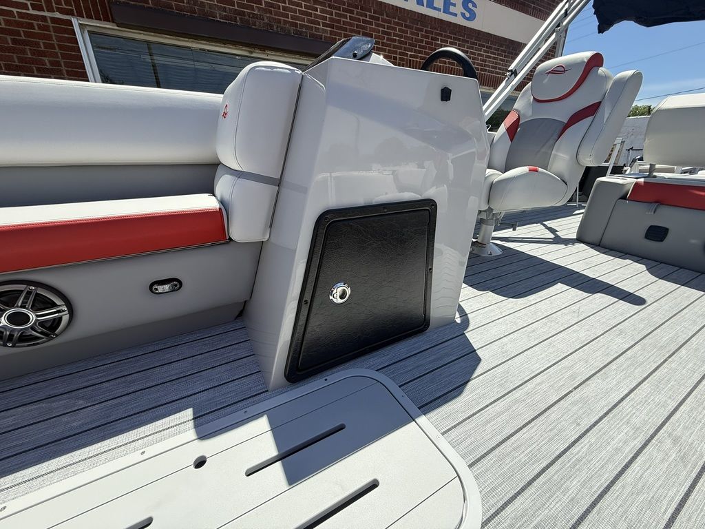 2026 SunCatcher Select 322SL Pontoon