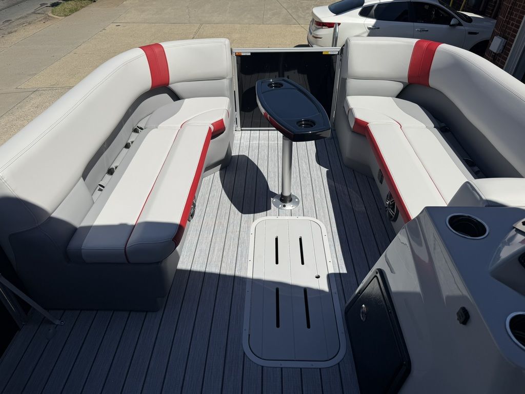 2026 SunCatcher Select 322SL Pontoon