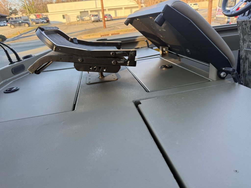 2026 THOR Boats 1900 Lake Hammer Center Console Boat