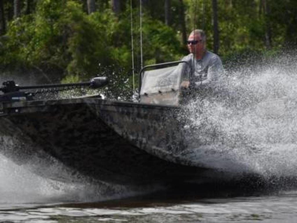 2026 THOR Boats 1900 Lake Hammer Center Console Boat