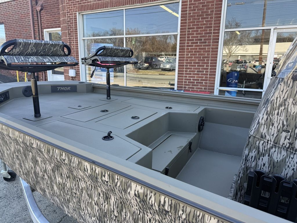 2026 THOR Boats 1900 Lake Hammer Center Console Boat