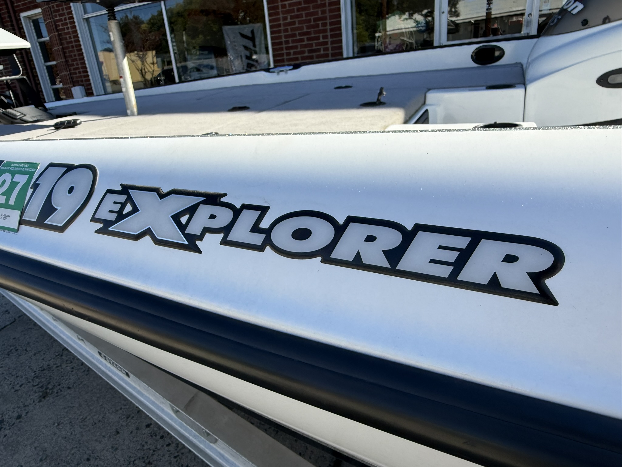 2009 Triton 19 Explorer Boat