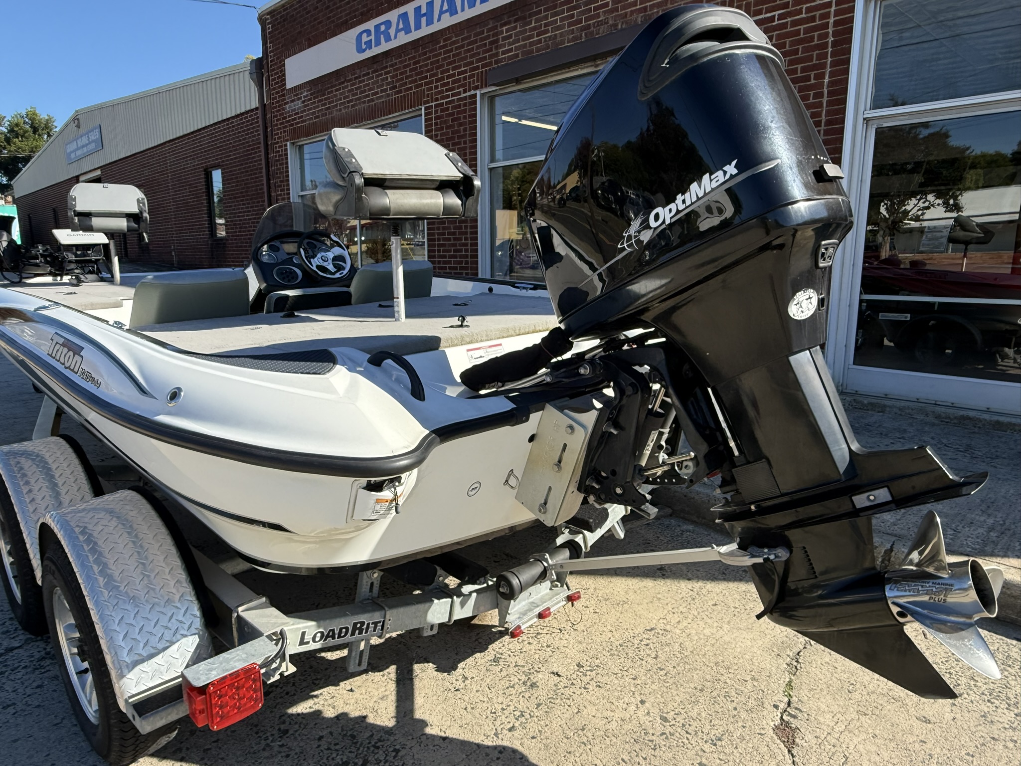 2009 Triton 19 Explorer Boat