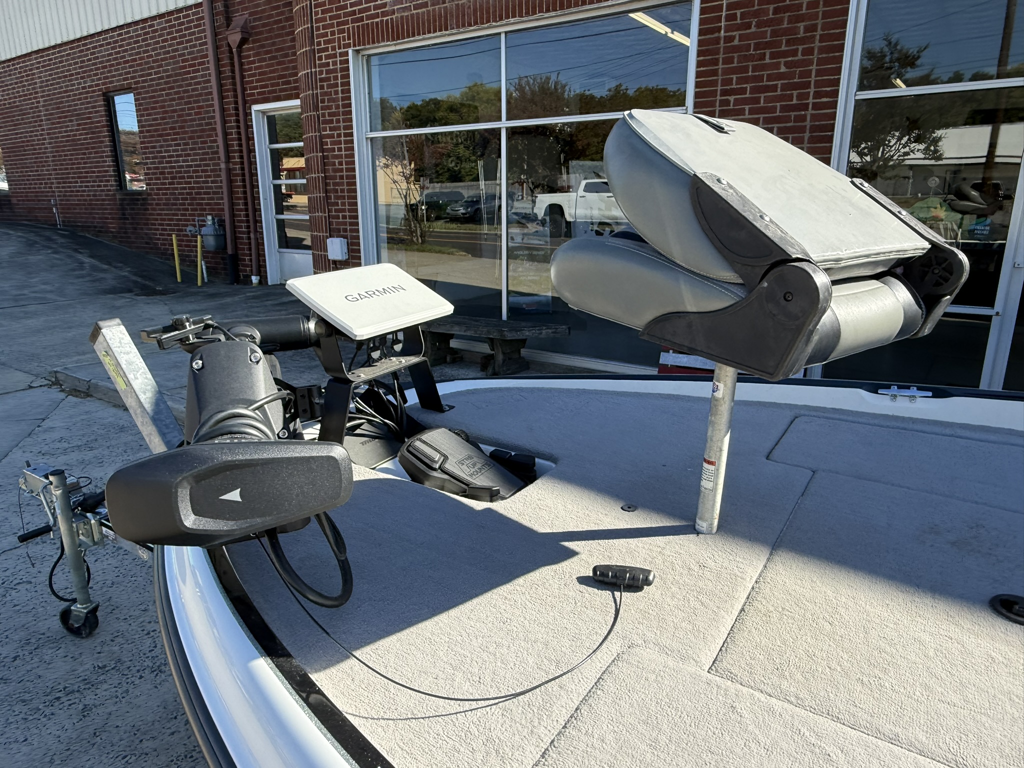 2009 Triton 19 Explorer Boat