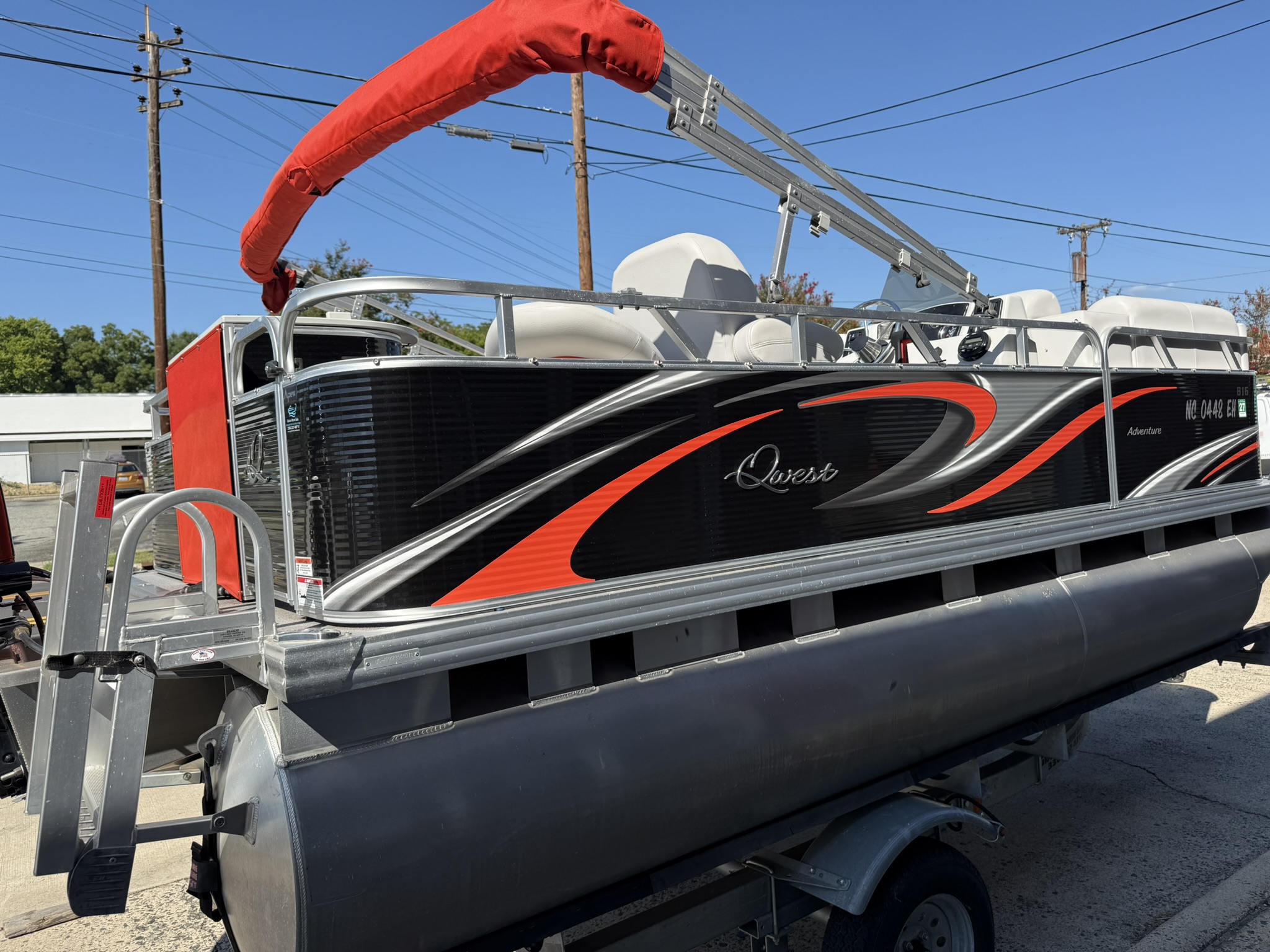 2017 Qwest Pontoons 7516 VX Cruise Boat