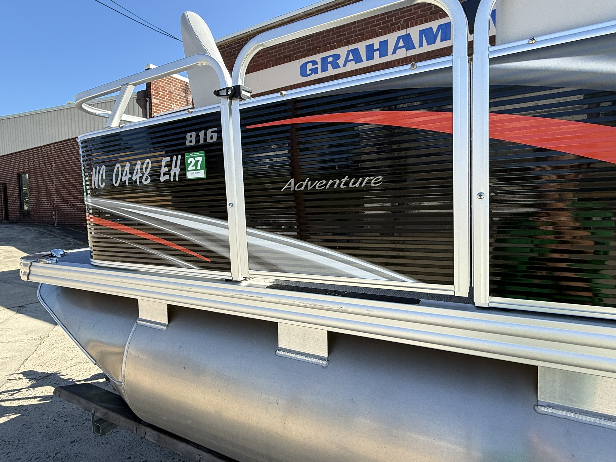 2017 Qwest Pontoons 7516 VX Cruise Boat