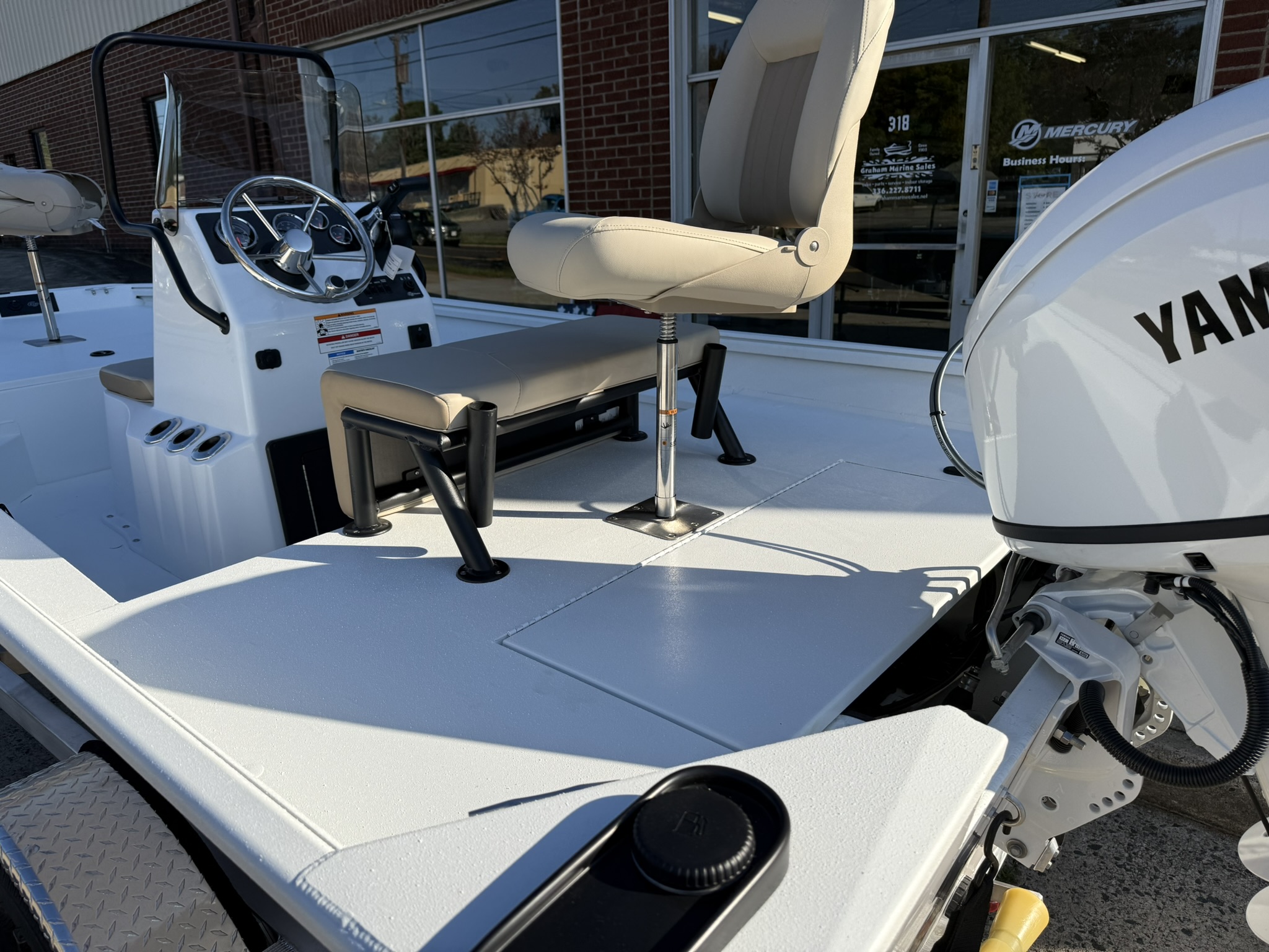 2027 G3 Bay 17 Boat