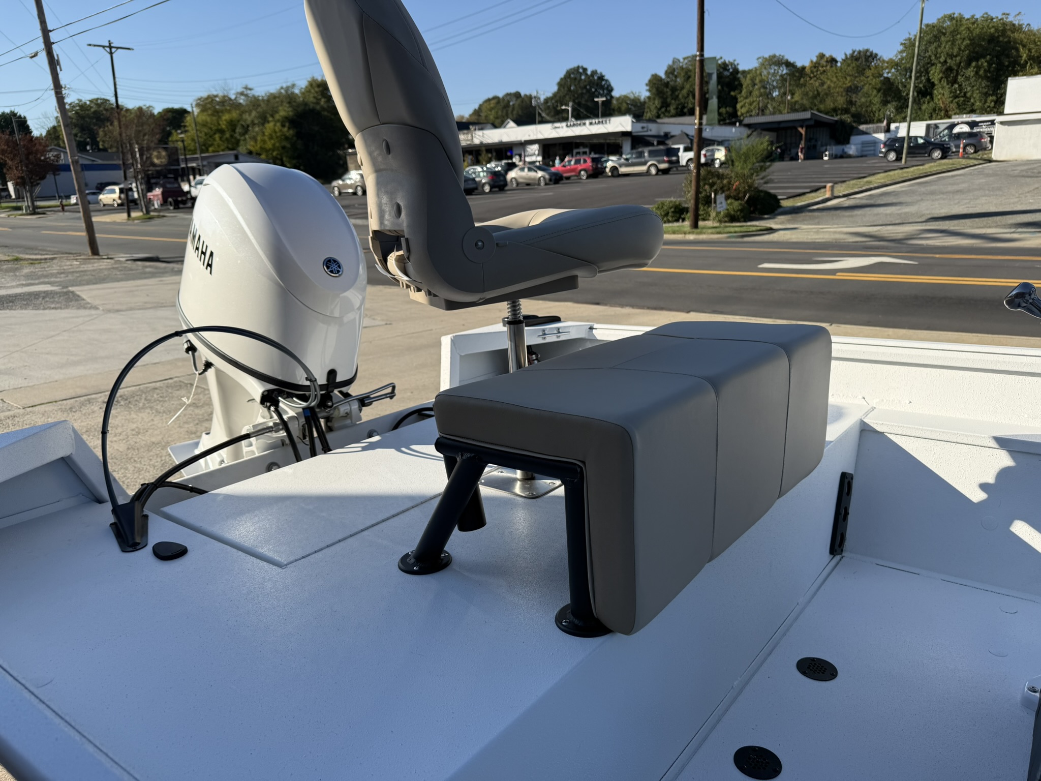 2027 G3 Bay 17 Boat