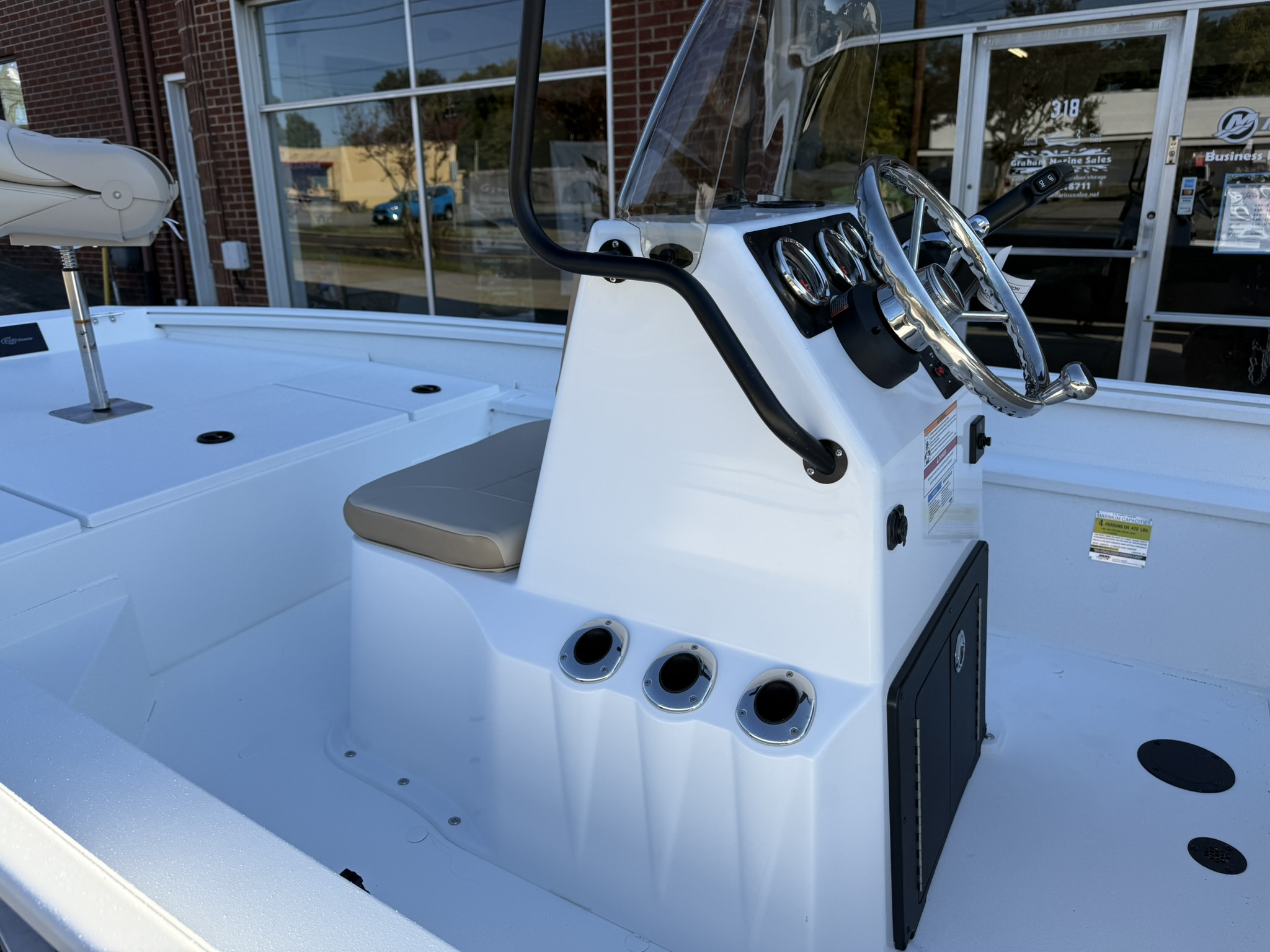 2027 G3 Bay 17 Boat