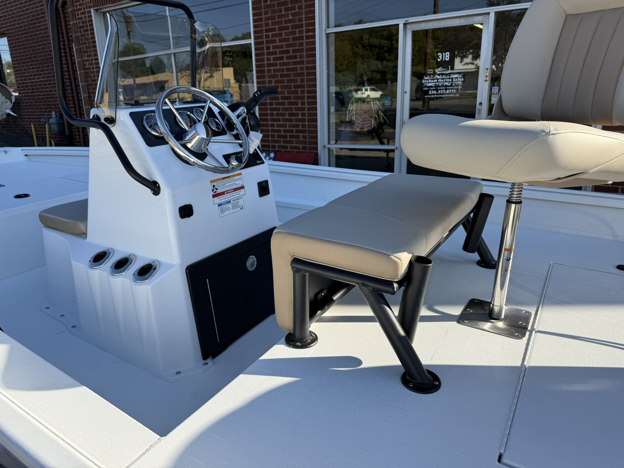 2027 G3 Bay 17 Boat